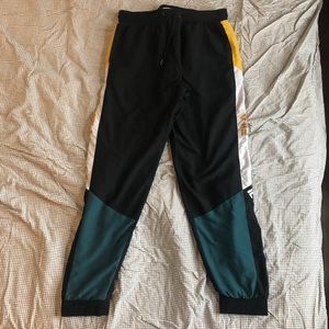 Fila joggers